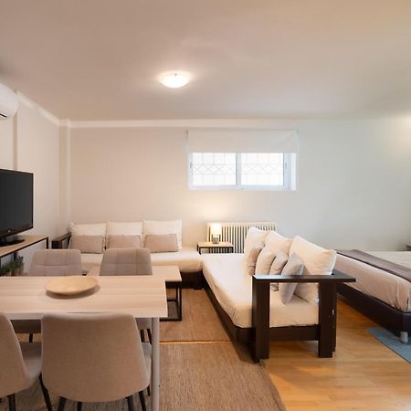 אתונה Bright, Cosy Studio Close To Glyfada Beach & Center מראה חיצוני תמונה
