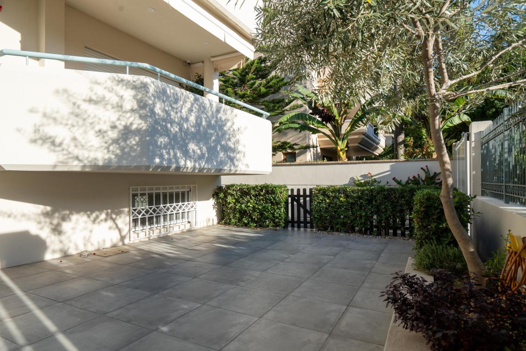 אתונה Bright, Cosy Studio Close To Glyfada Beach & Center מראה חיצוני תמונה